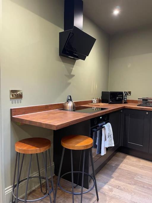 Peaceful Apartment In The Heart Of Frome Eksteriør bilde