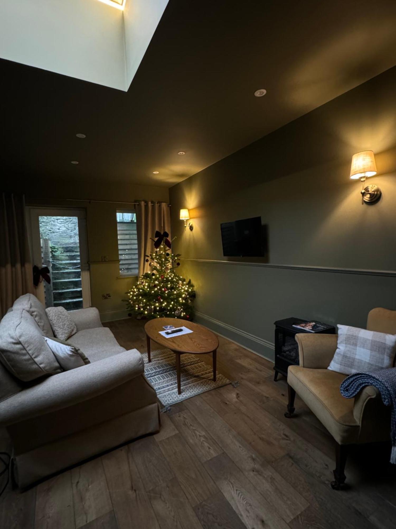 Peaceful Apartment In The Heart Of Frome Eksteriør bilde